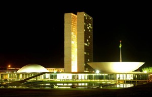 Congresso Nacional Brasileiro, o centro do Poder que pede socorro aos brasileiros de consciência..